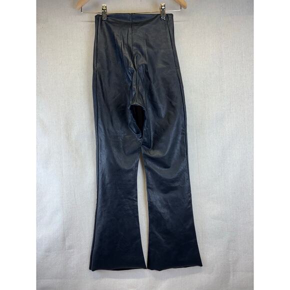 Commando women’s black Faux Leather Flare Crop legging size small slimming - Picture 12 of 12
